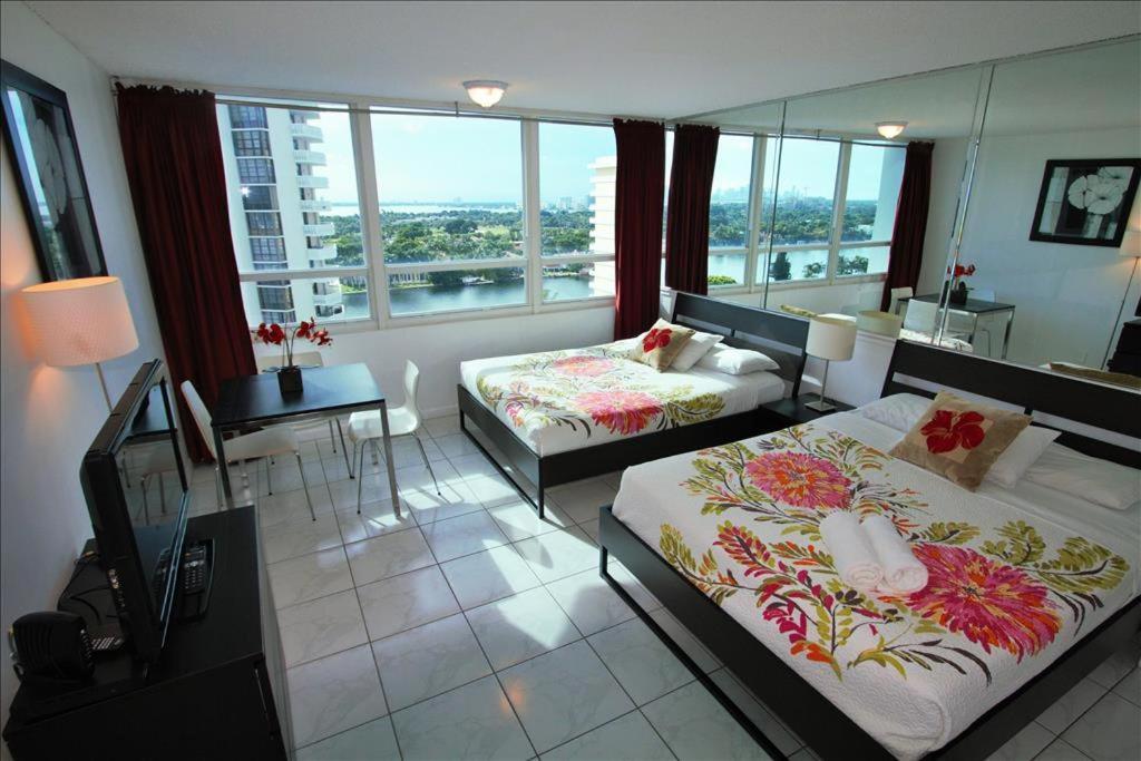 Castle 1118 Studio Bayview Direct Beach Access, Tennis, Pool, Restaurants, Free Parking 迈阿密海滩 外观 照片